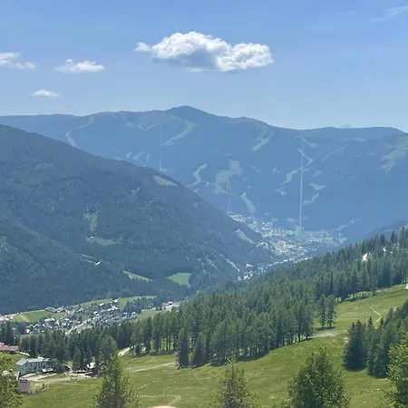 Morgensonne - Sonniger Bergblick Ueber Apartment Bad Kleinkirchheim